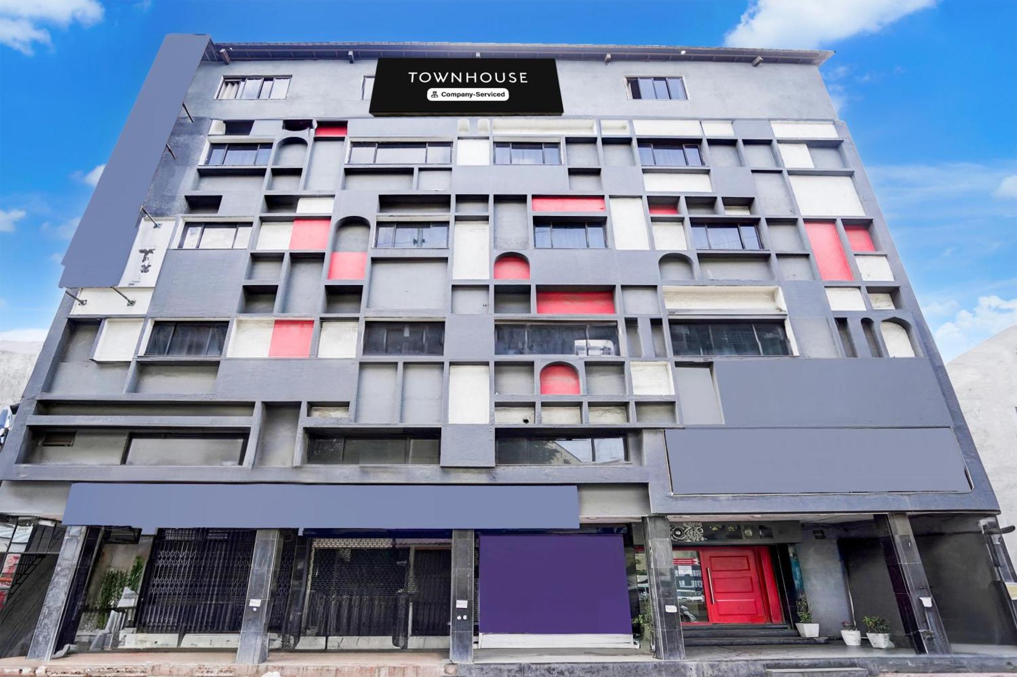 Super Townhouse Nagpur Railway Station Hotell Exteriör bild