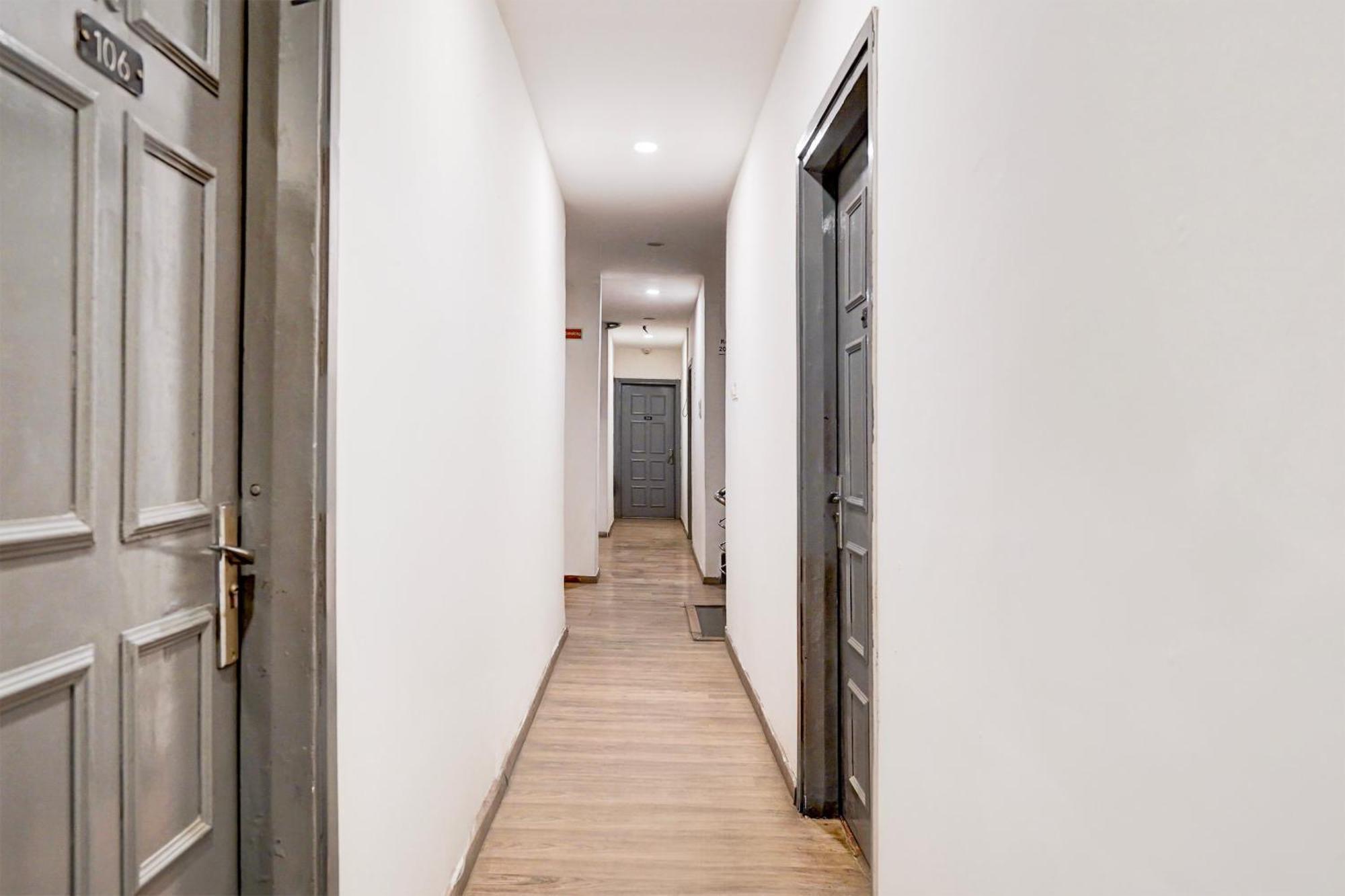 Super Townhouse Nagpur Railway Station Hotell Exteriör bild