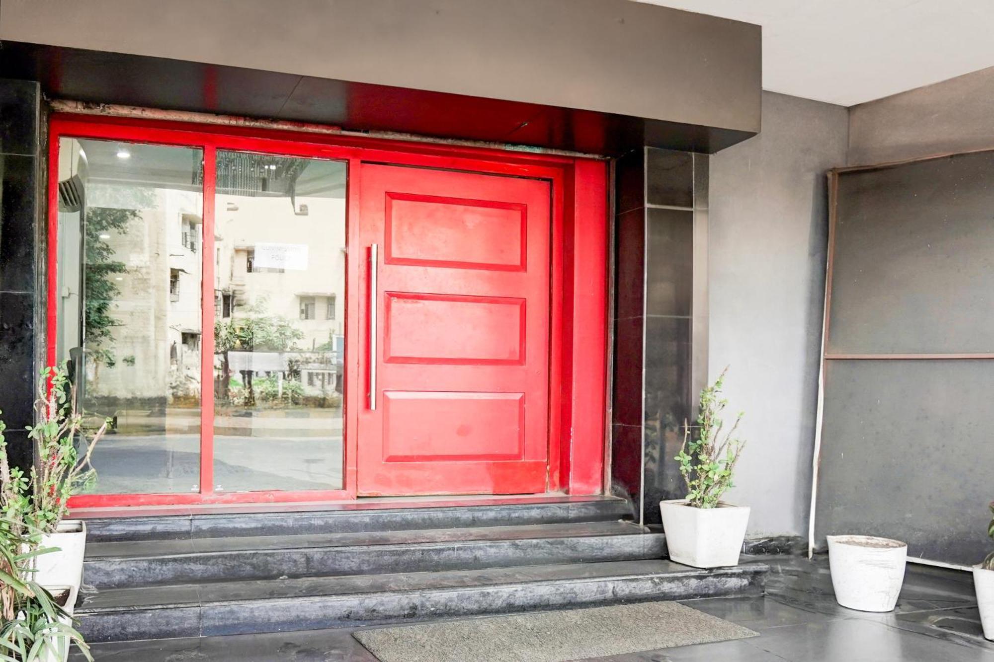 Super Townhouse Nagpur Railway Station Hotell Exteriör bild