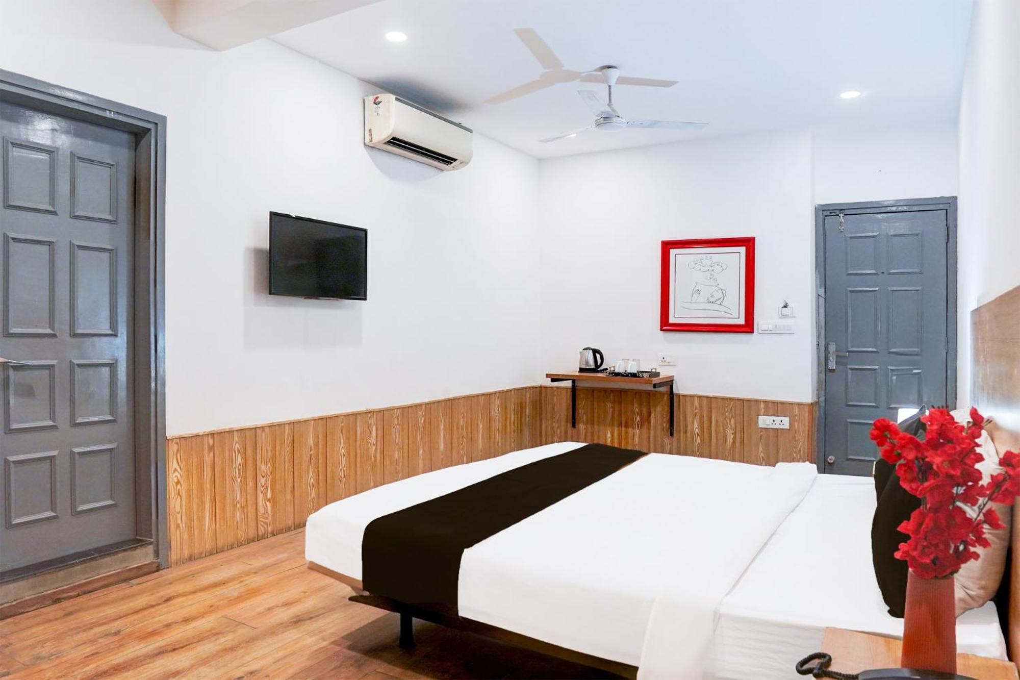 Super Townhouse Nagpur Railway Station Hotell Exteriör bild