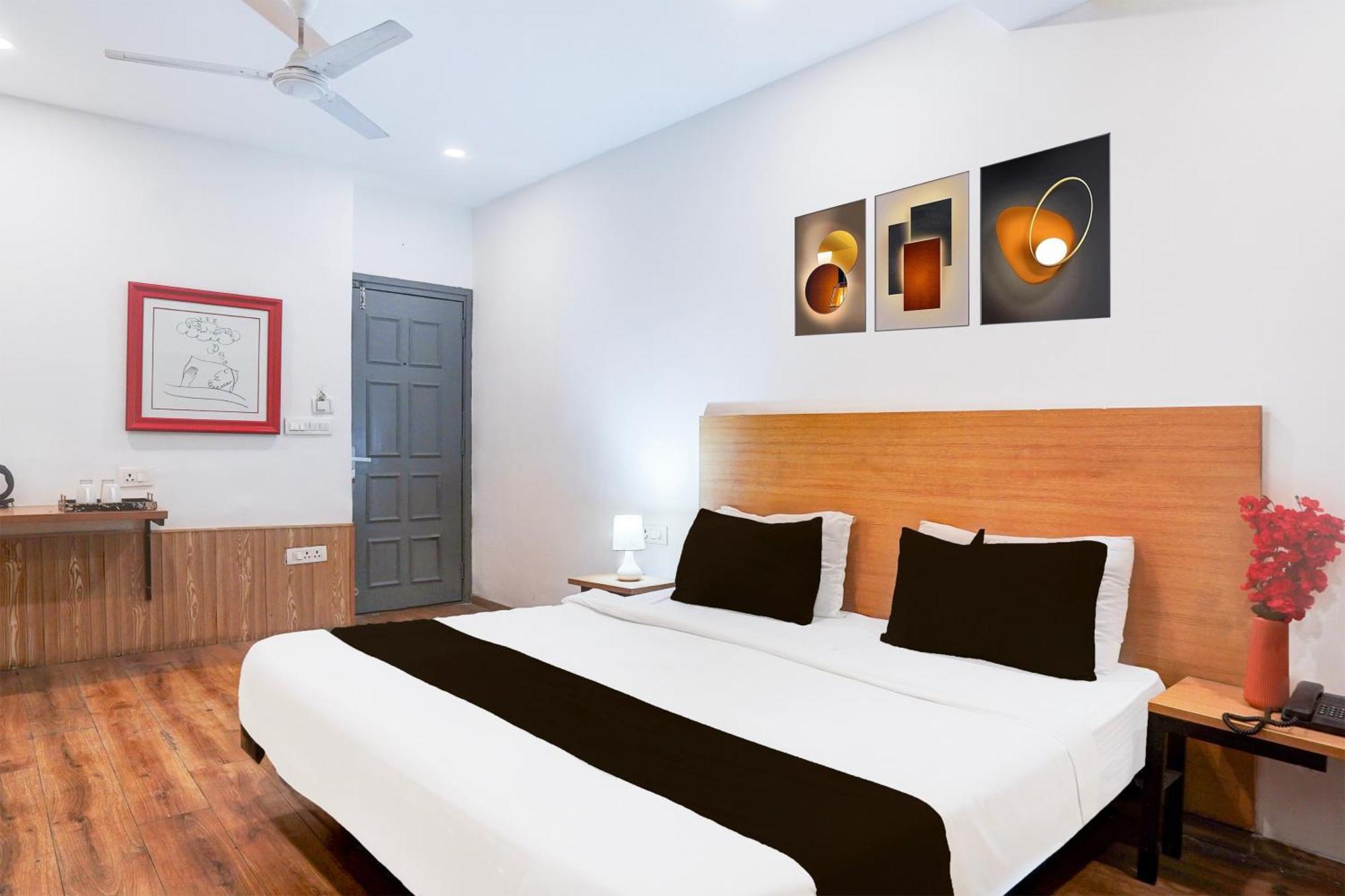 Super Townhouse Nagpur Railway Station Hotell Exteriör bild